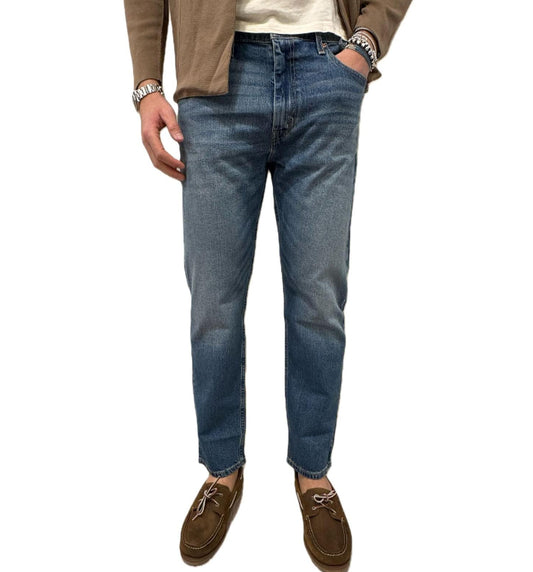 Levi's 502 taper